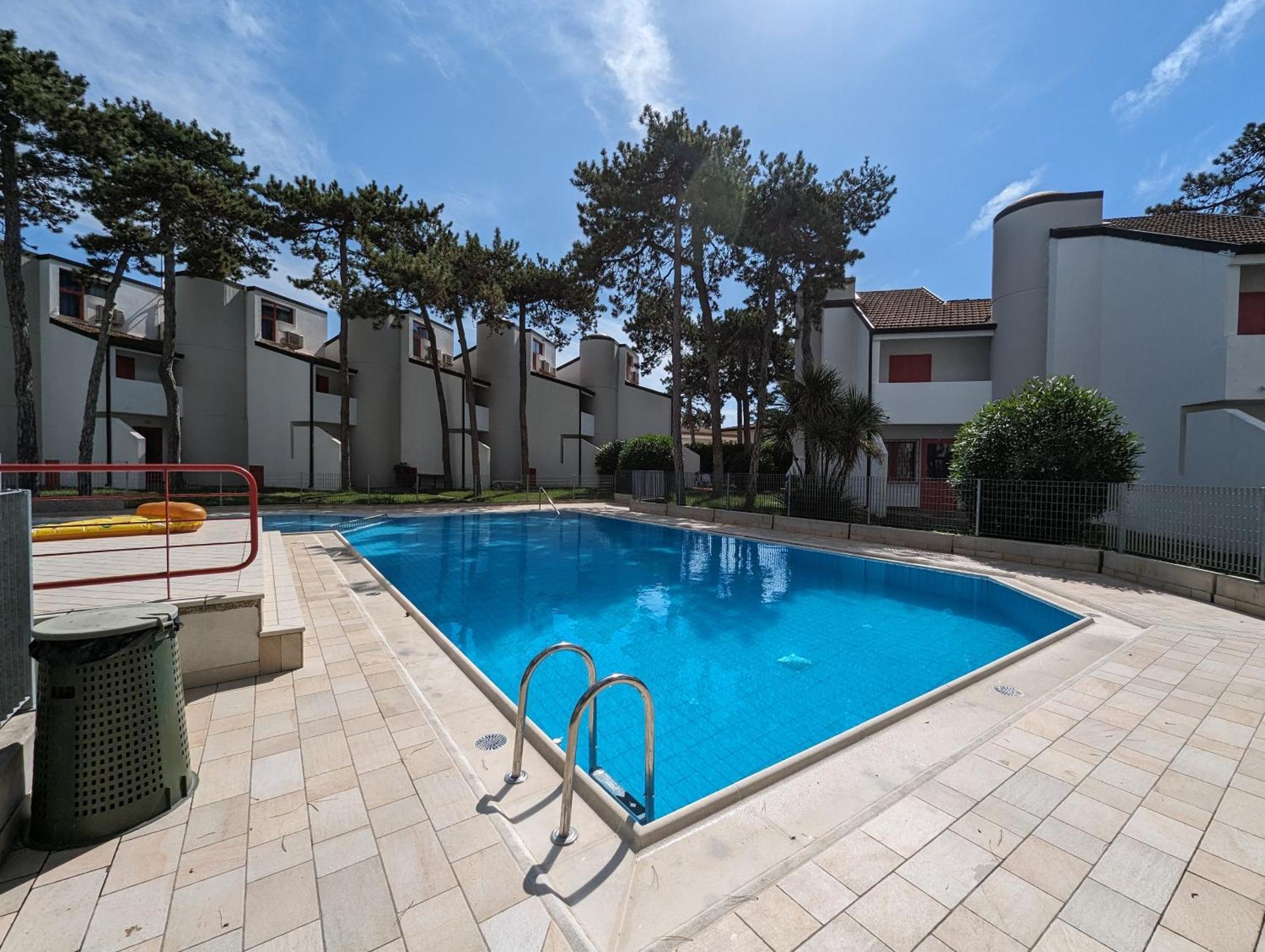 Holiday Village ลินญาโน ซับเบียโดโร ภายนอก รูปภาพ